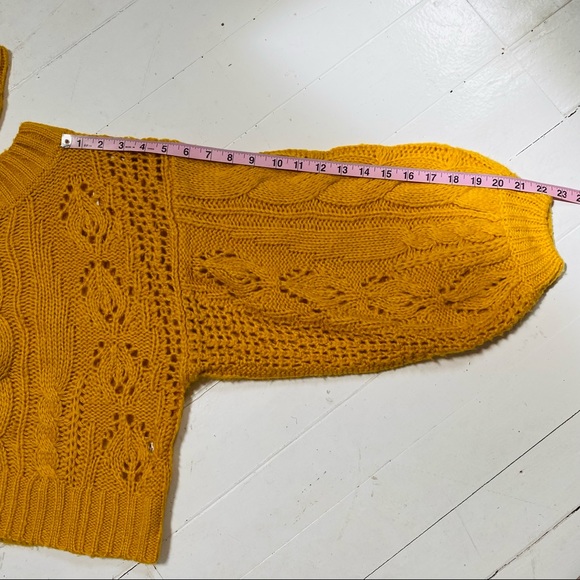 LULU'S Balloon Sleeve Cable Knit Sweater (size S) - Picture 8 of 9